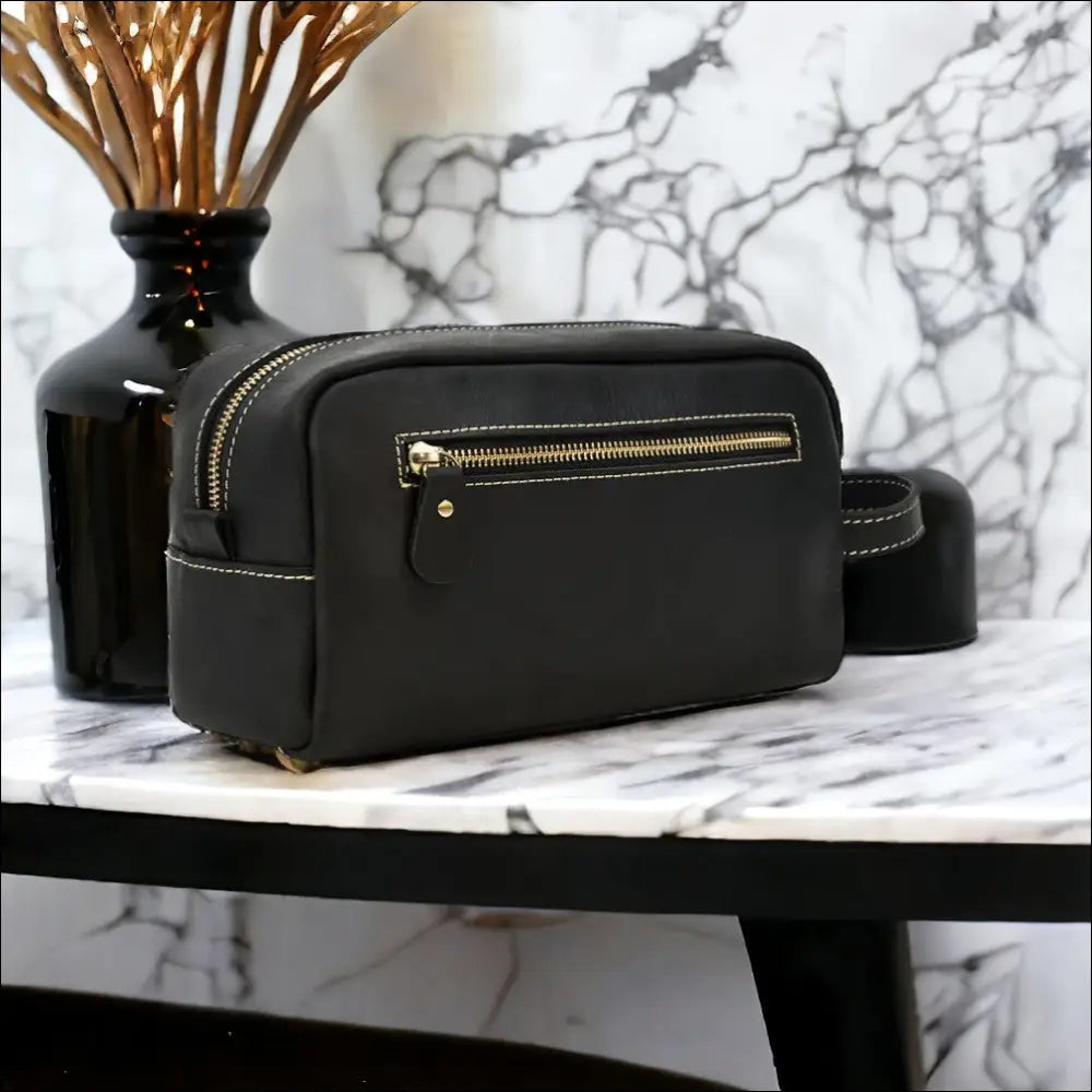 Trousse De Toilette En Cuir Noir