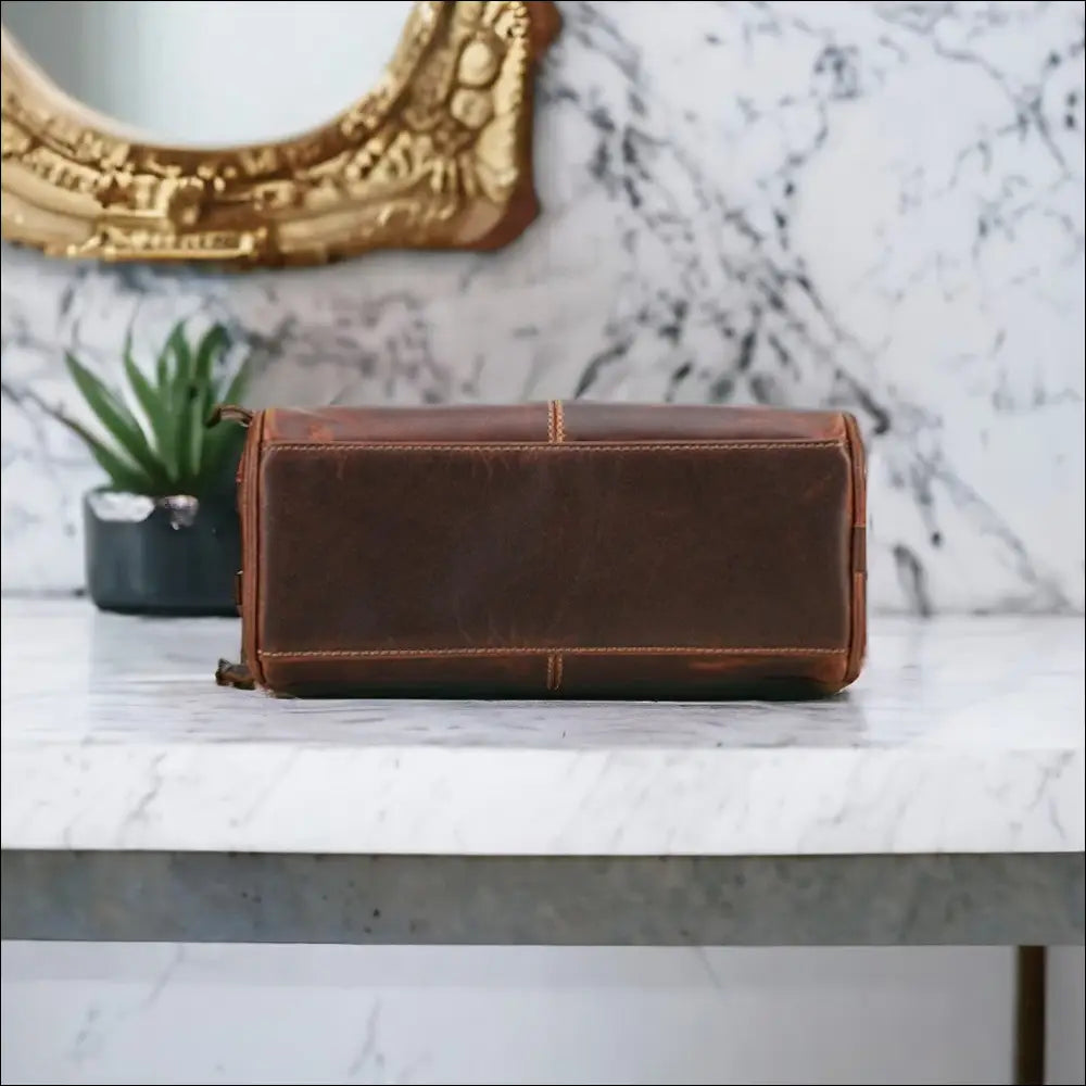 Trousse De Toilette Homme Brun En Cuir Personnalisé