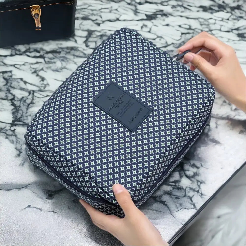 Vanity Case Navy Avec Des Etoiles